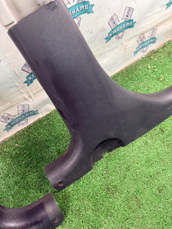 Накладка на стойку кузова Лада Гранта 2012 седан