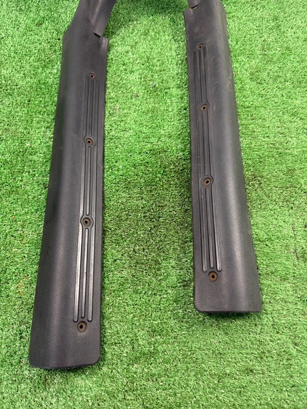 Накладка на порог салона Лада Гранта 2012 седан