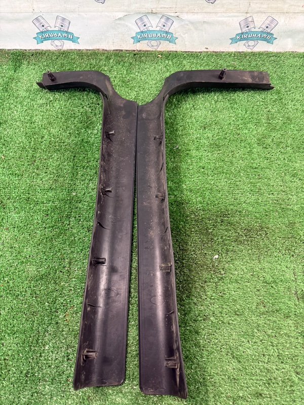 Накладка на порог салона Лада Гранта 2012 седан