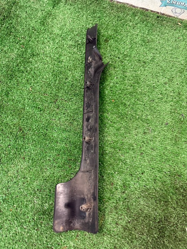 Накладка на порог салона Лада Гранта 2012 седан