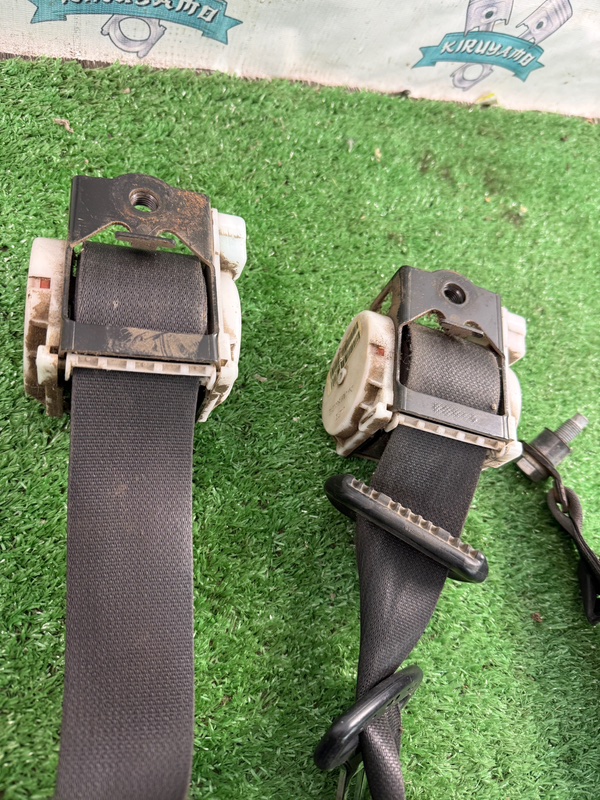 Ремень безопасности Лада Гранта 2012 седан