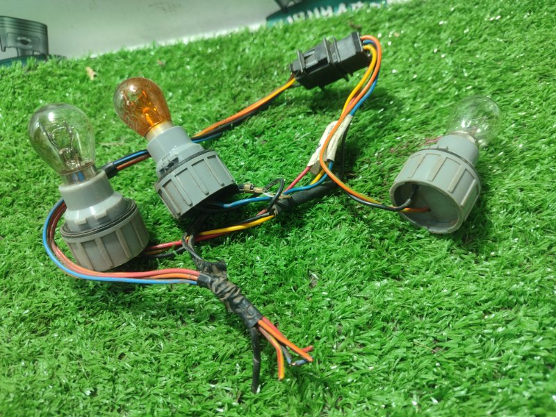 Проводка фары Лада Гранта 2012 седан