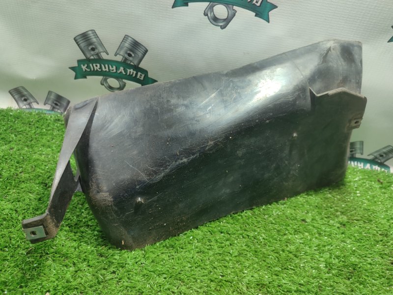 Крышка салонного фильтра Лада Гранта 2012 седан