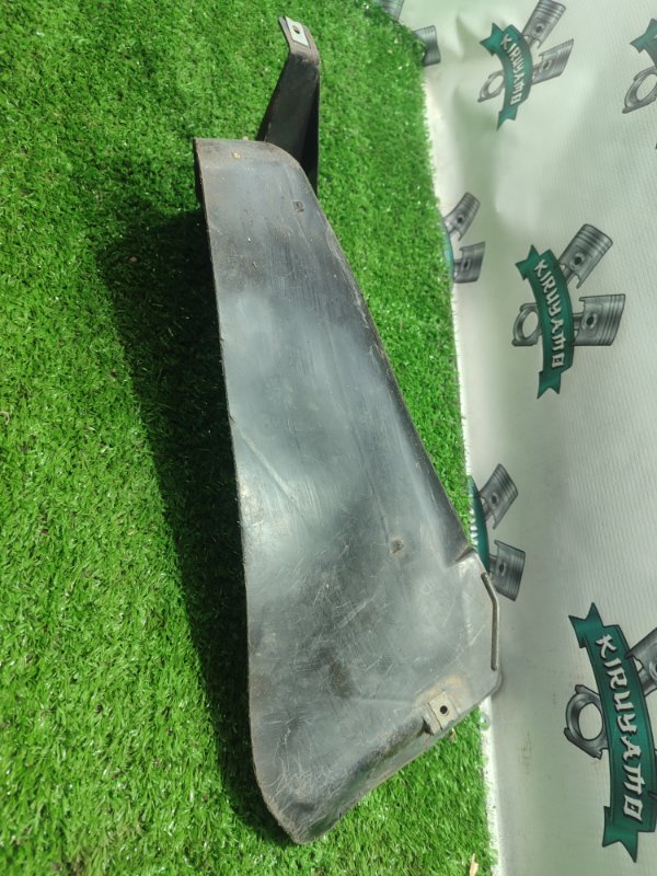 Крышка салонного фильтра Лада Гранта 2012 седан