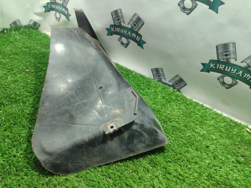 Крышка салонного фильтра Лада Гранта 2012 седан