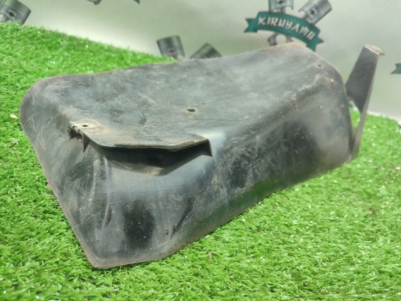 Крышка салонного фильтра Лада Гранта 2012 седан