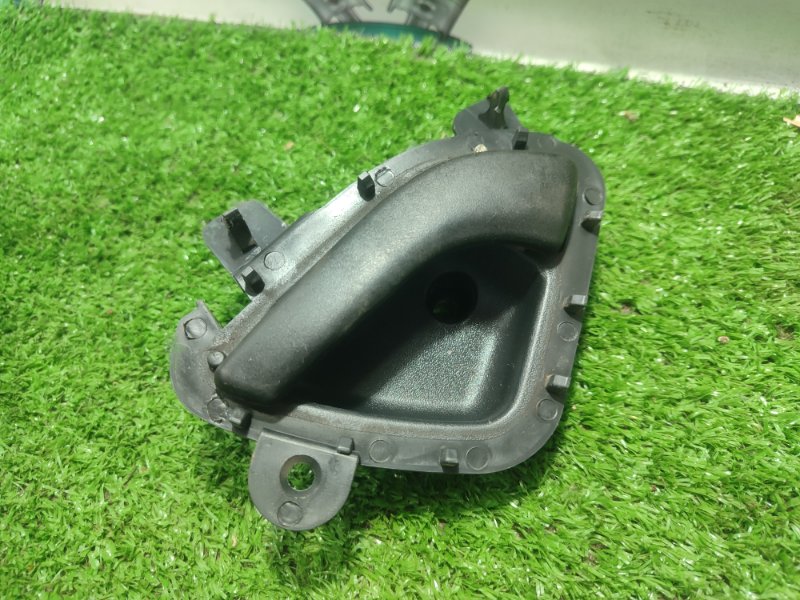 Ручка двери внутренняя Лада Гранта 2012 седан