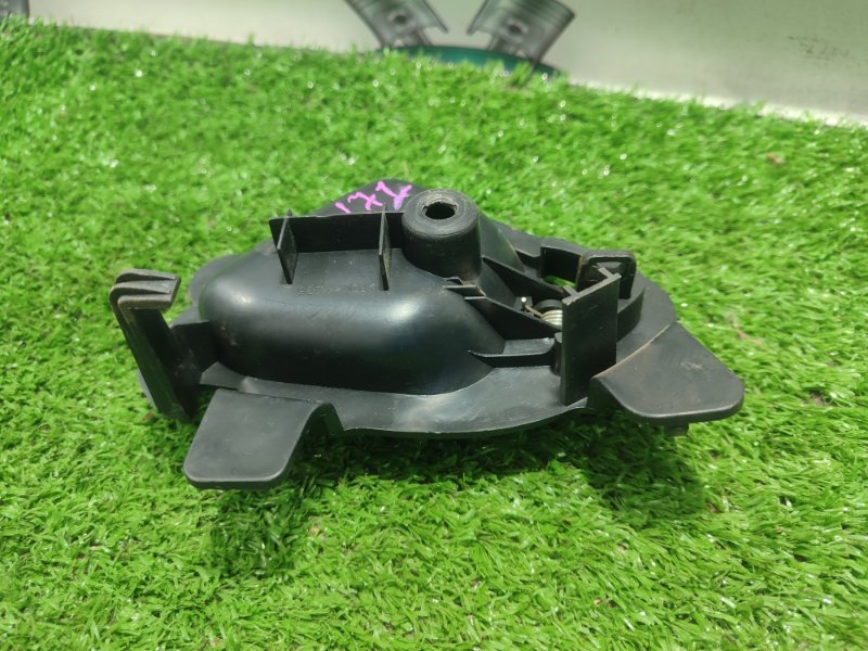 Ручка двери внутренняя Лада Гранта 2012 седан