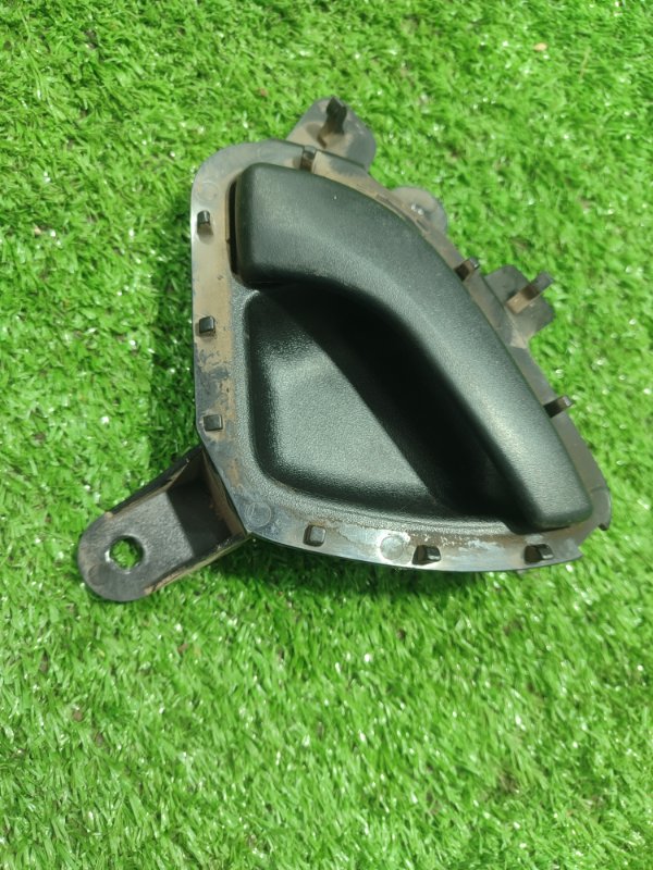 Ручка двери внутренняя Лада Гранта 2012 седан