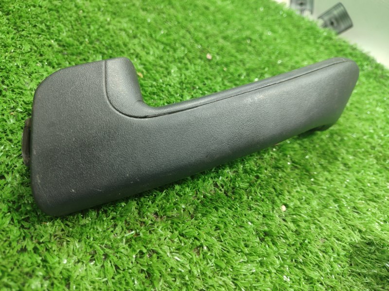 Ручка двери внутренняя Лада Гранта 2012 седан