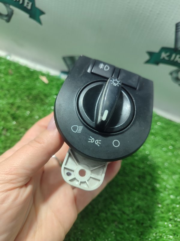 Переключатель света Лада Гранта 2012 седан