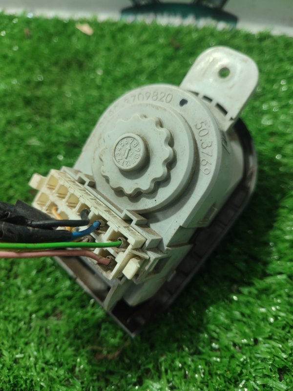 Переключатель света Лада Гранта 2012 седан