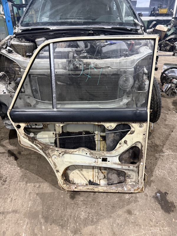 Дверь боковая Лада 2106 2106