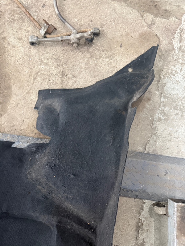 Обшивка багажника Лада Гранта 2012 седан