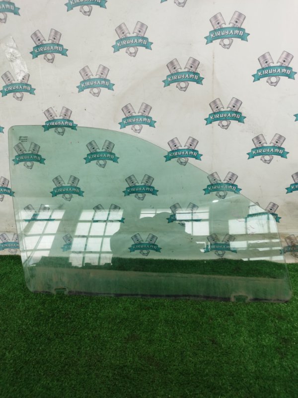 Стекло двери Лада Гранта 2012 седан