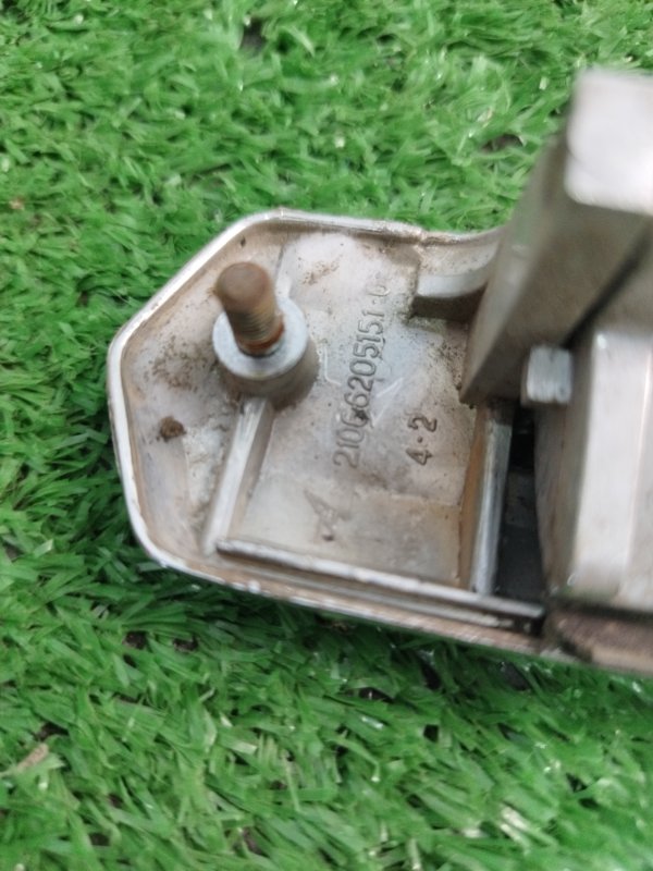 Ручка двери внешняя Лада 2106 2106