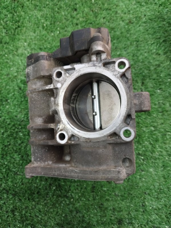 Дроссельная заслонка Лада Гранта 2012 седан