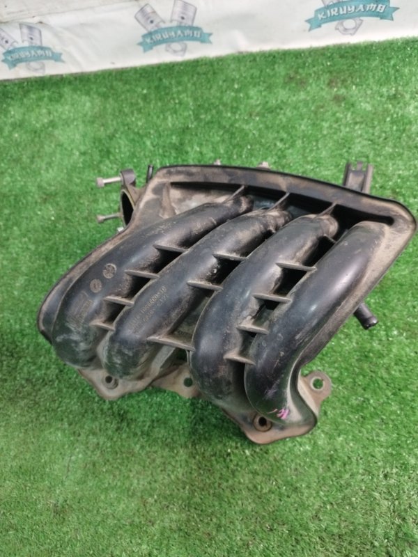 Коллектор впускной Лада Гранта 2012 седан