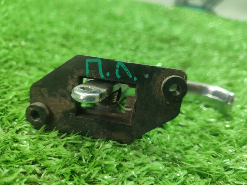 Ручка двери внутренняя лада 2106 2106