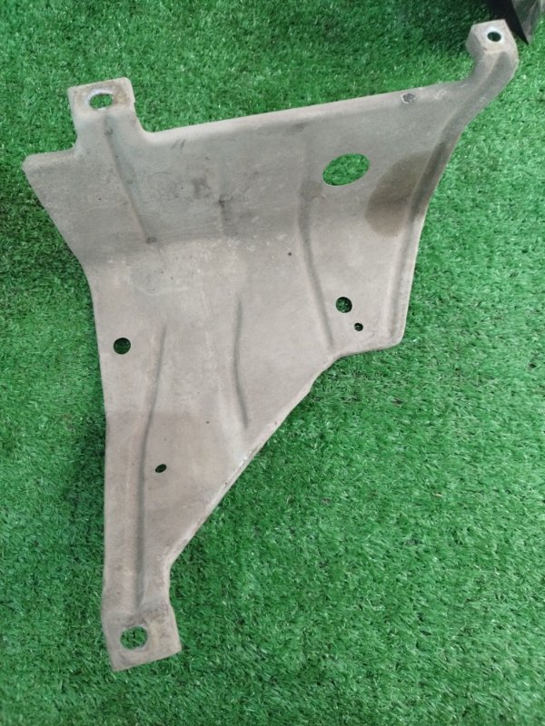 Пыльник рулевой рейки Лада Гранта 2012 седан