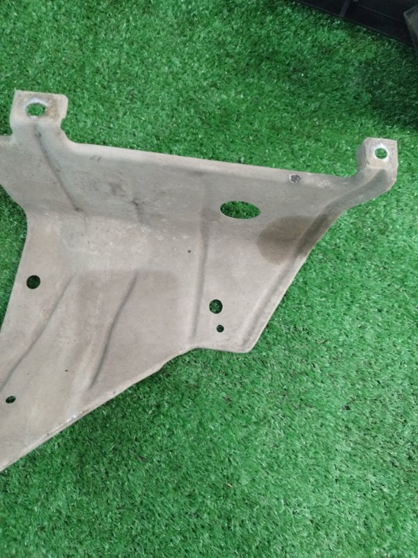 Пыльник рулевой рейки Лада Гранта 2012 седан