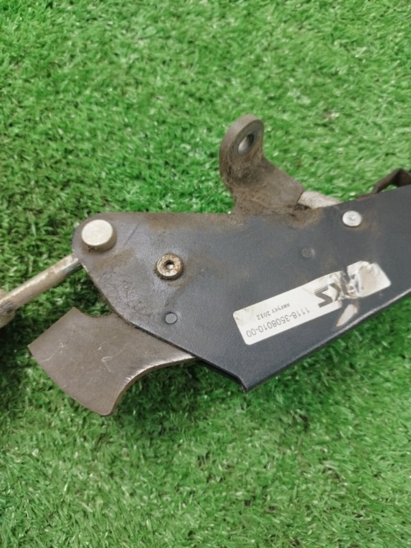 Рычаг стояночного тормоза Лада Гранта 2012 седан