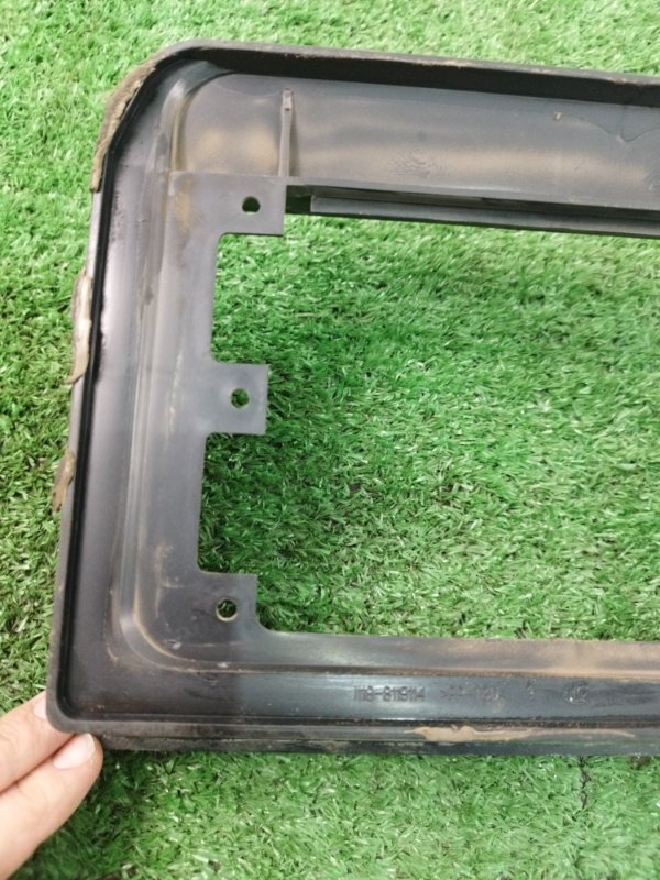 Рамка салонного фильтра Лада Гранта 2012 седан