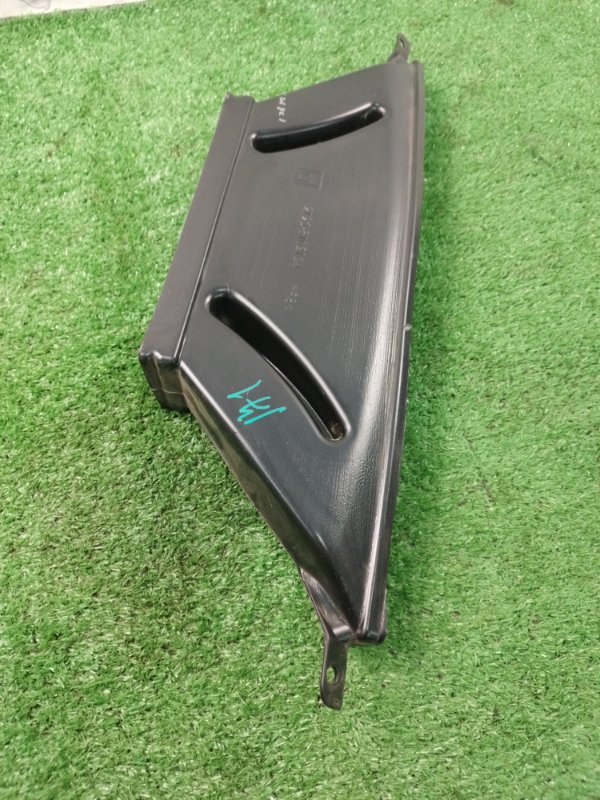 Воздуховод салона Лада Гранта 2012 седан