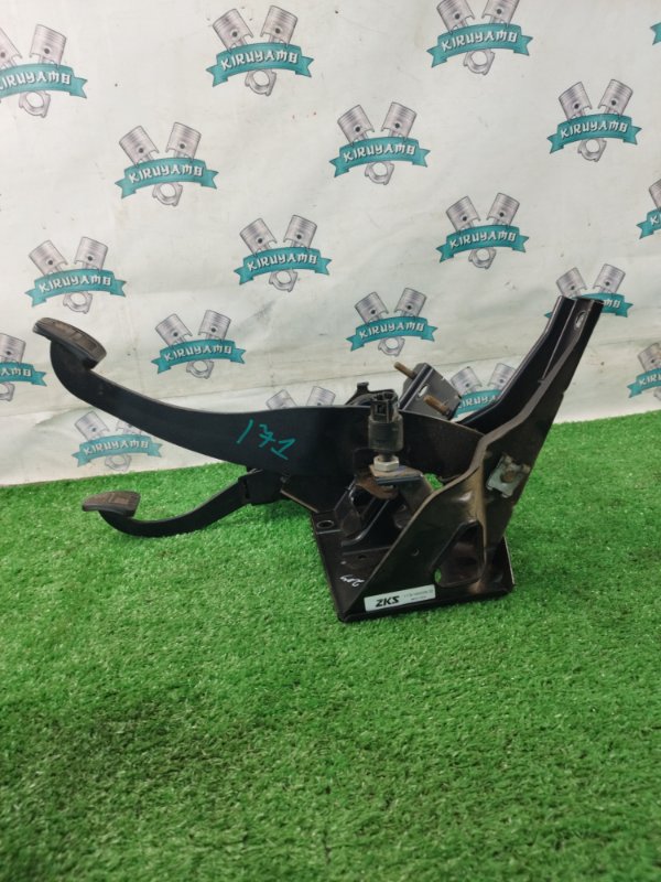 Блок педалей Лада Гранта 2012 седан