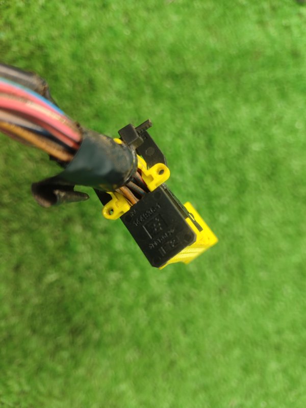 Разъем Лада Гранта 2012 седан