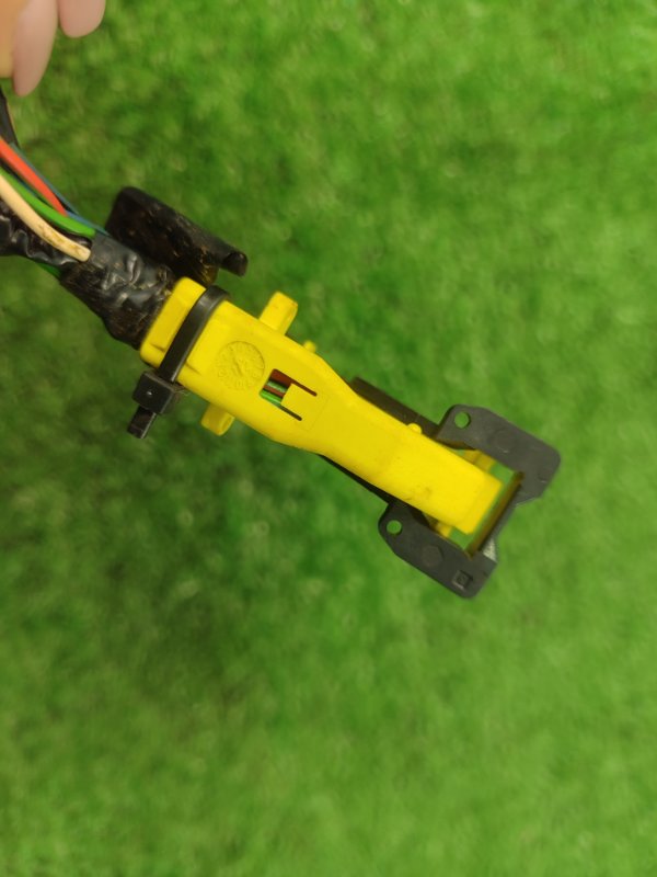 Разъем Лада Гранта 2012 седан