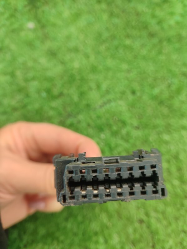 Диагностический разъем Лада Гранта 2012 седан