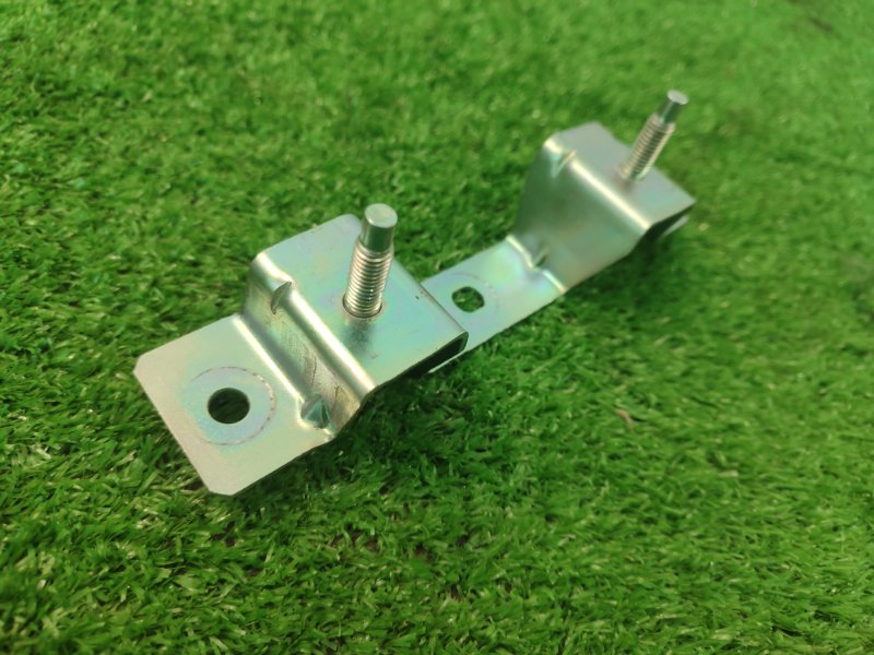 КРОНШТЕЙН Лада Гранта 2012 седан