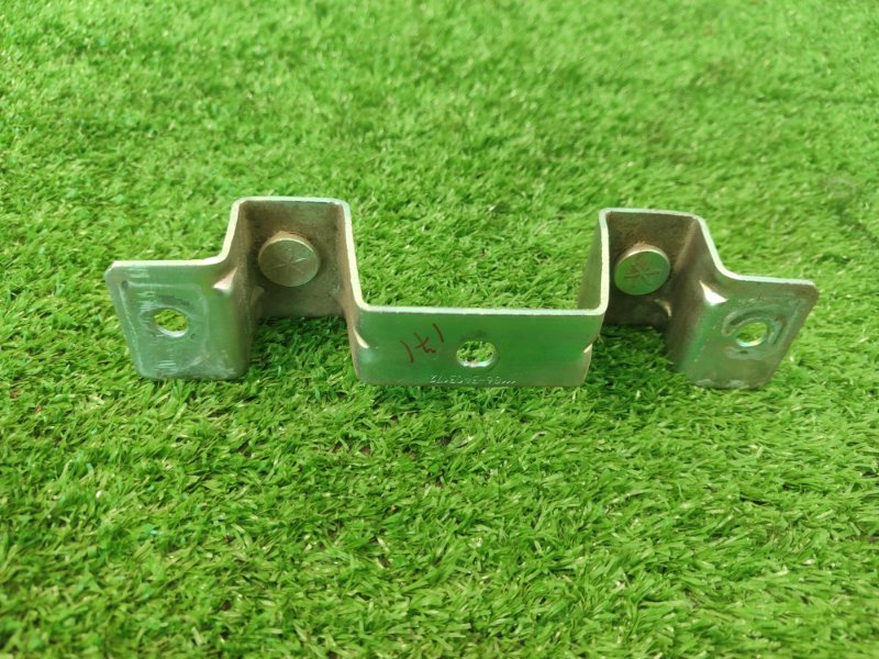 КРОНШТЕЙН Лада Гранта 2012 седан