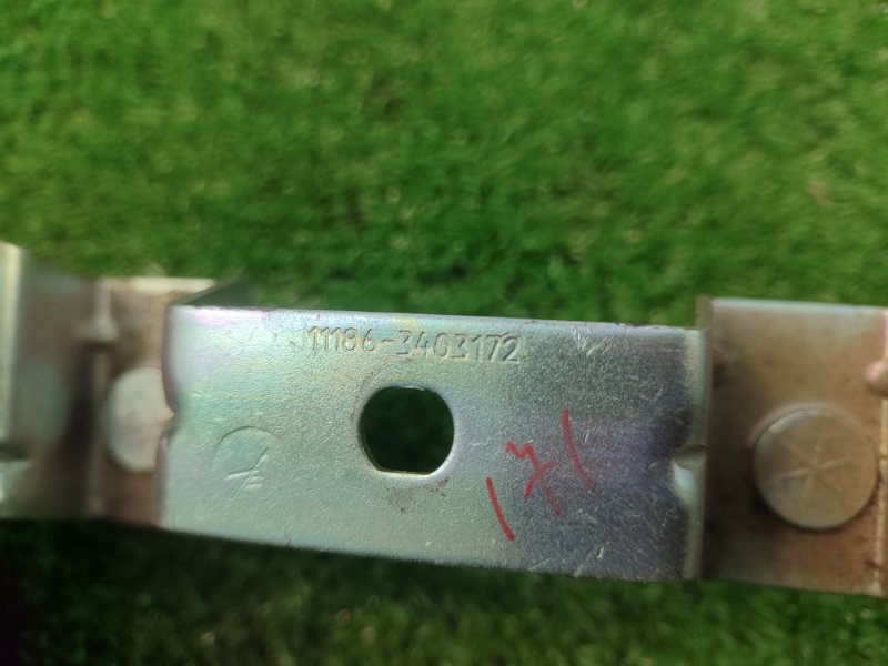 КРОНШТЕЙН Лада Гранта 2012 седан