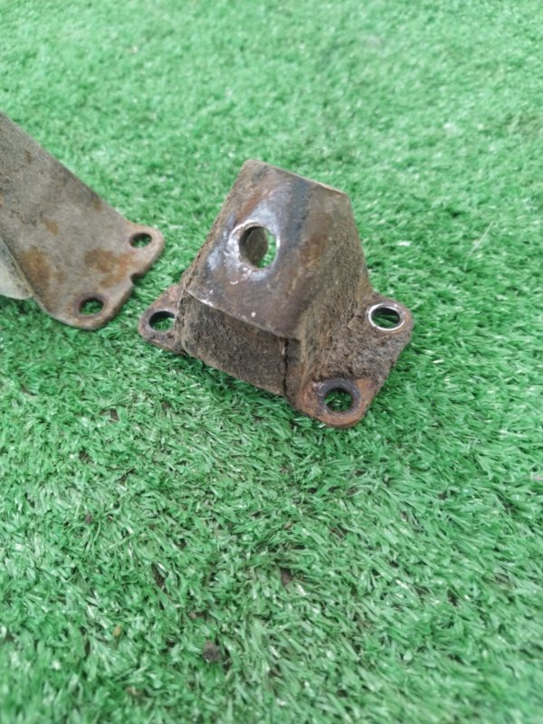 Кронштейн двигателя лада 2101 1980 2101