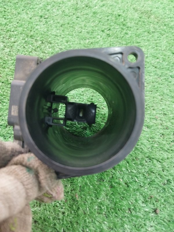 Датчик массового расхода воздуха Лада Гранта 2012 седан