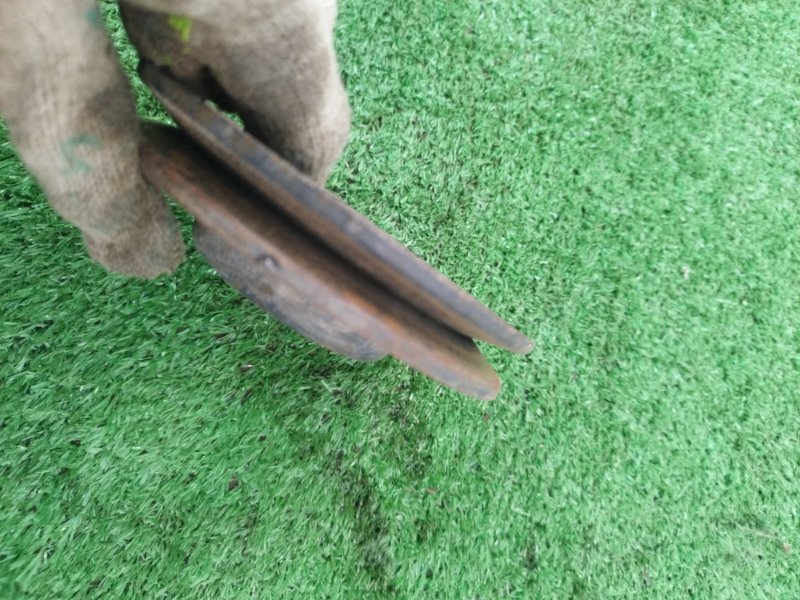 Шкив водяного насоса. лада 21102 2002