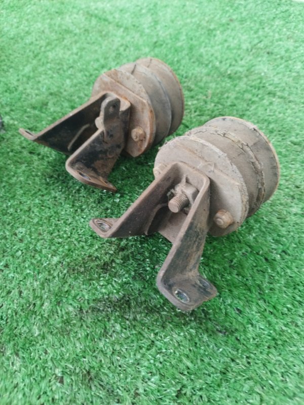 Кронштейн двигателя лада 21053 1997 2105