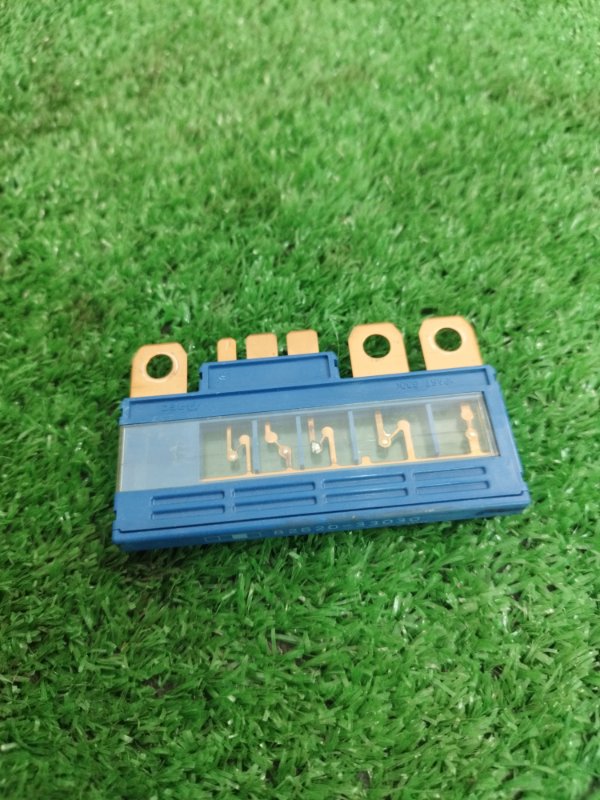 Предохранитель Toyota Camry 2008 ACV 40