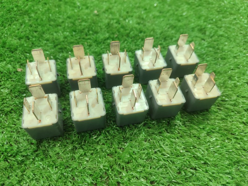 Реле Toyota Camry 2008 ACV 40