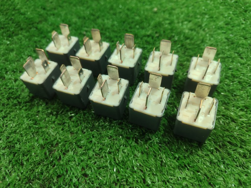 Реле Toyota Camry 2008 ACV 40