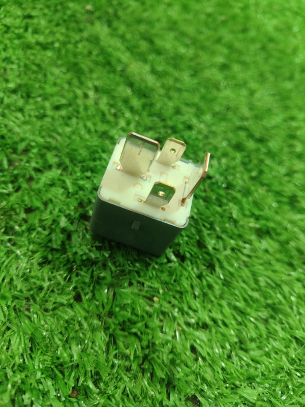 Реле Toyota Camry 2008 ACV 40