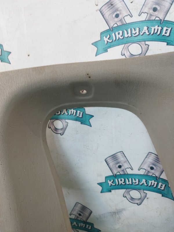 Обшивка багажника Mazda Demio