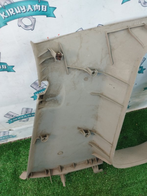 Обшивка багажника Mazda Demio