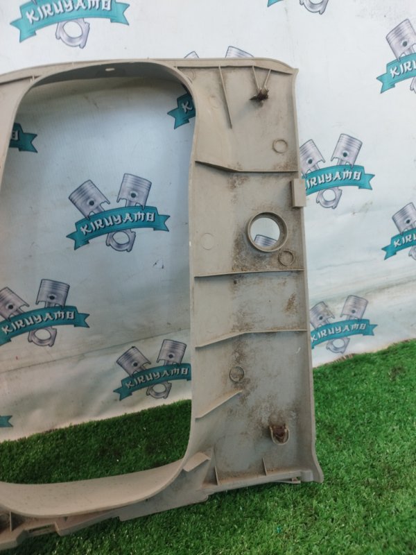 Обшивка багажника Mazda Demio