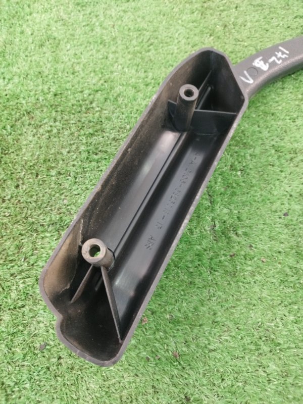 Ручка двери внутренняя лада 21053 2105