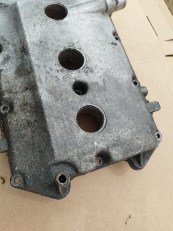 Крышка клапанная лада 2110 1998 2110