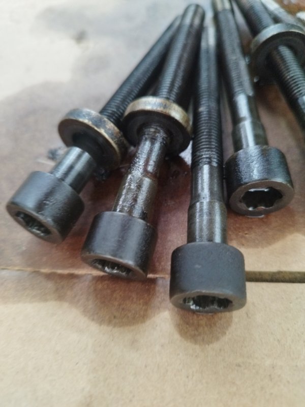 Болт головки блока цилиндров лада 2110 1998 2110