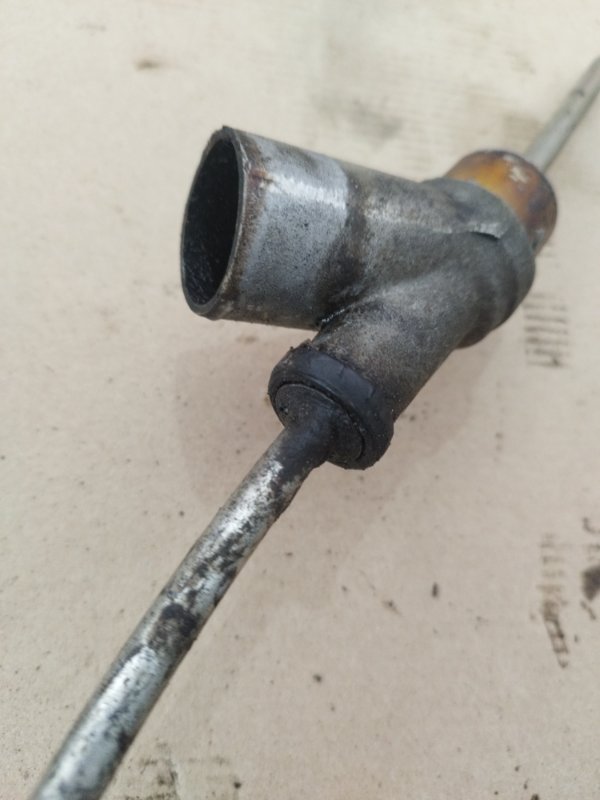 Щуп масляный ДВС лада 2110 1998 2110